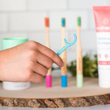 BIODEGRADABLE FLOSS PICKS - Wellnesse - thumbnail